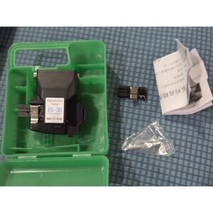 High Precision Fiber Optic Cleaver HS-30 with Case and Tools Single Fiber Cut